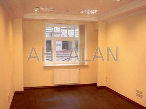 комерційна за адресою Київ, Ірининська вул., 5/24