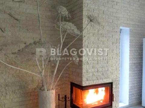 будинок за адресою Серпнева