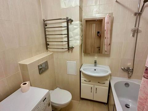 квартира за адресою Наталії Ужвій вул., 12