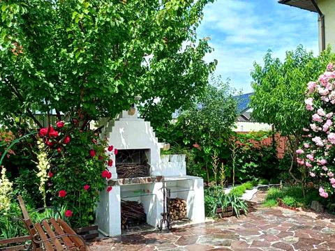 будинок за адресою Серпнева