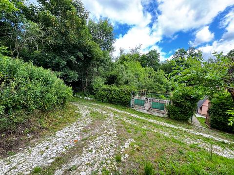 ділянка за адресою Центральна