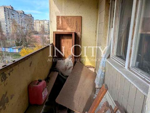 квартира по адресу Червоной Калины просп. (Владимира Маяковского), 37-А