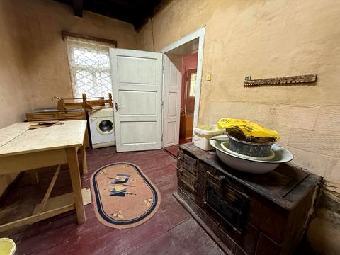 дом по адресу Центральна