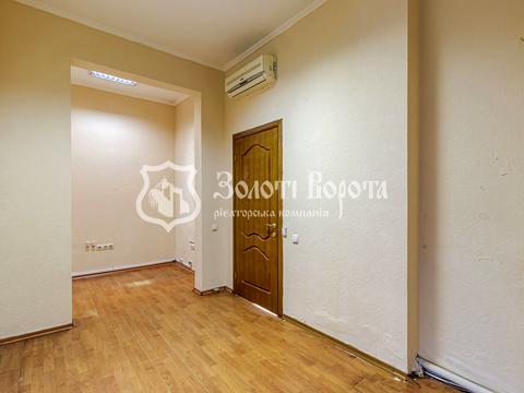 квартира за адресою Шота Руставелі вул., 44