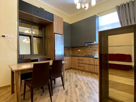 квартира за адресою Євгена Озаркевича вул., 22