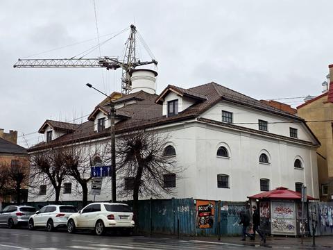 комерційна за адресою Кардинала Любомира Гузара вул., 28