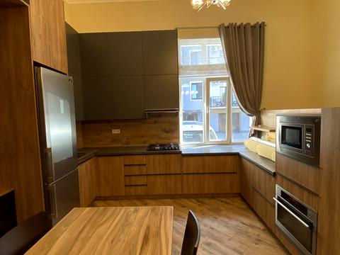 квартира за адресою Євгена Озаркевича вул., 22