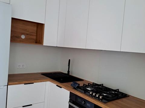 квартира за адресою Андрія Мельника вул., 10