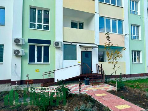 комерційна за адресою Героїв Харкова просп. (Московський), 270в