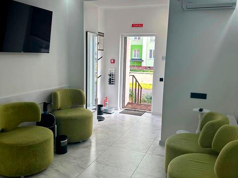 комерційна за адресою Героїв Харкова просп. (Московський), 270в