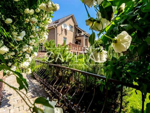 будинок за адресою Миколи Миклухи-Маклая вул. (Дежнєва), 7