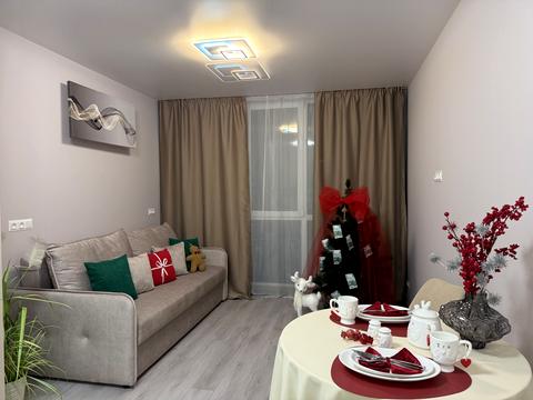 квартира по адресу Гідності, 1