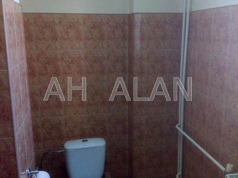 комерційна за адресою Сім'ї Прахових вул. (Гайдара), 22