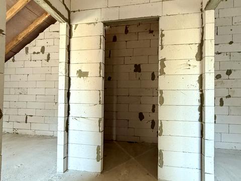 будинок за адресою Лугова