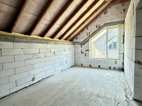 будинок за адресою Лугова