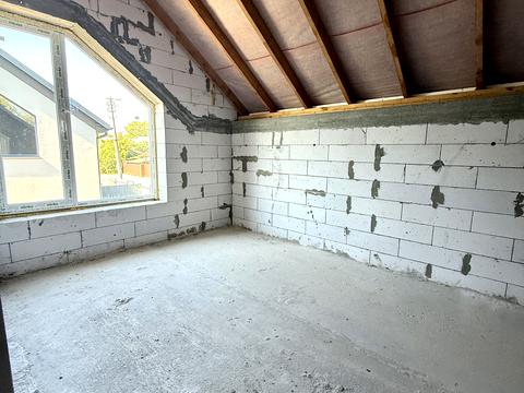 будинок за адресою Лугова