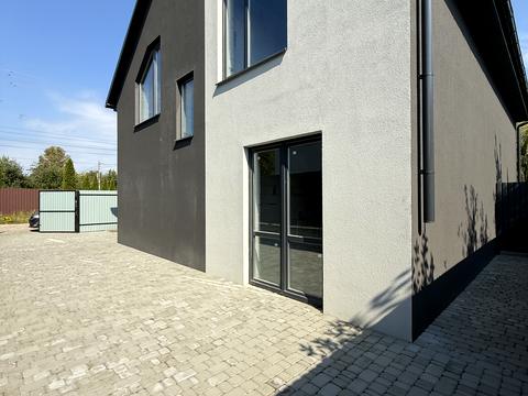 будинок за адресою Лугова