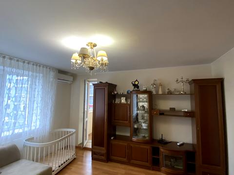 квартира за адресою Августина Волошина вул., 11