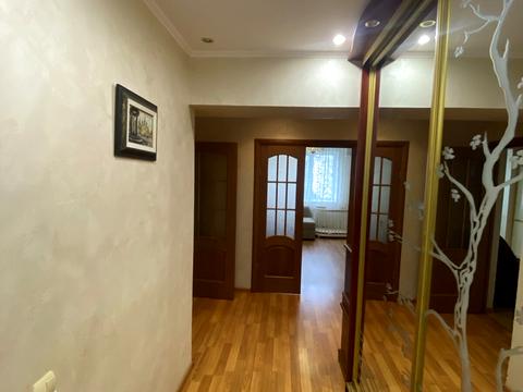 квартира за адресою Августина Волошина вул., 11