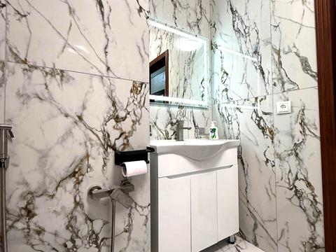 квартира за адресою Джорджа Вашингтона вул. (Батальна), 1