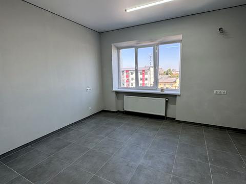 комерційна за адресою Максима Шимка вул. (Карла Маркса), 11