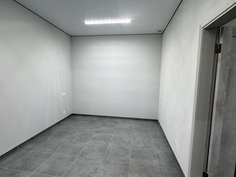 комерційна за адресою Максима Шимка вул. (Карла Маркса), 11