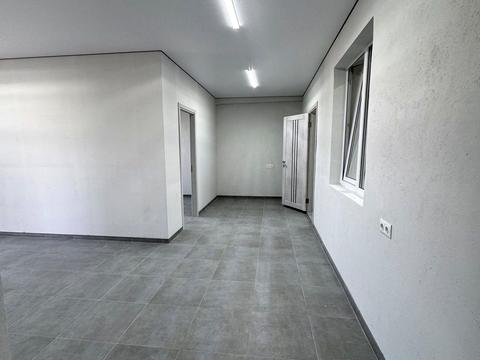 комерційна за адресою Максима Шимка вул. (Карла Маркса), 11