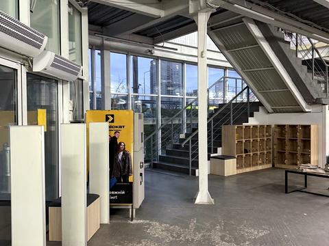 коммерческая по адресу Срибнокильская ул., 3-А