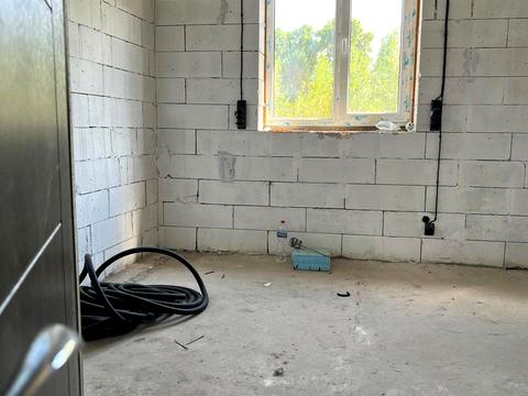 коммерческая по адресу Олекси Довбуша ул., 3