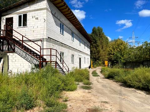 коммерческая по адресу Олекси Довбуша ул., 3