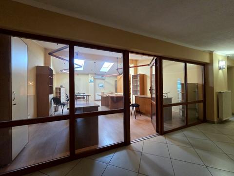 комерційна за адресою Кардинала Любомира Гузара вул., 34