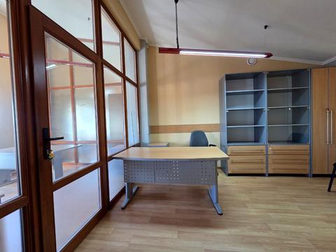 коммерческая по адресу Кардинала Любомира Гузара ул., 34