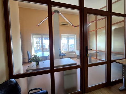 коммерческая по адресу Кардинала Любомира Гузара ул., 34