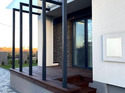 дом по адресу Нова