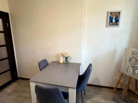 квартира по адресу Академика Заболотного ул., 15