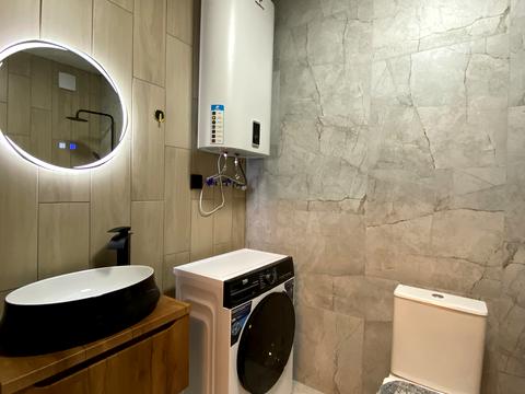 квартира за адресою Романа Левицького вул., 4