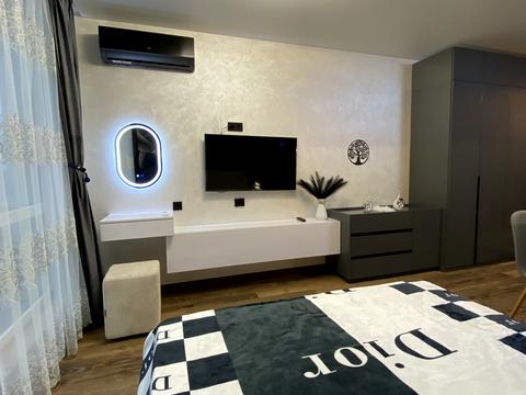 квартира за адресою Романа Левицького вул., 4