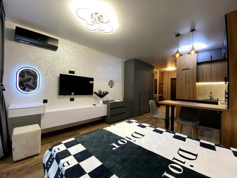 квартира за адресою Романа Левицького вул., 4