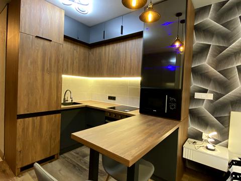 квартира за адресою Романа Левицького вул., 4