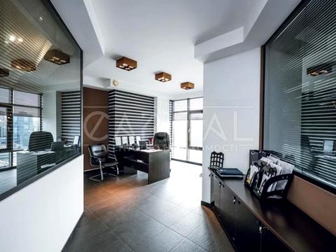 комерційна за адресою Велика Васильківська вул. (Червоноармійська), 72