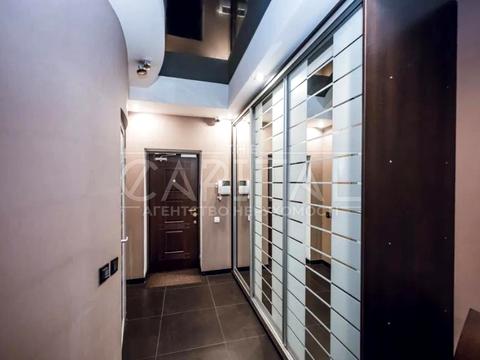 комерційна за адресою Велика Васильківська вул. (Червоноармійська), 72