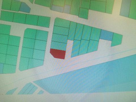 участок по адресу 