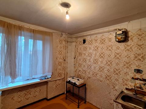 квартира за адресою смт. Великодолинське, Центральна вул., 1