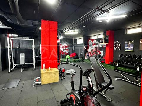 комерційна за адресою Звіринецька вул., 47