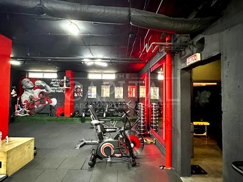 комерційна за адресою Звіринецька вул., 47