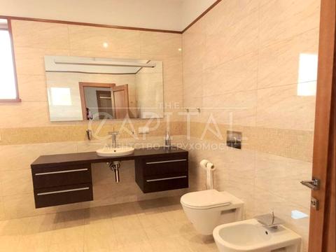 будинок за адресою Грушевського, 52