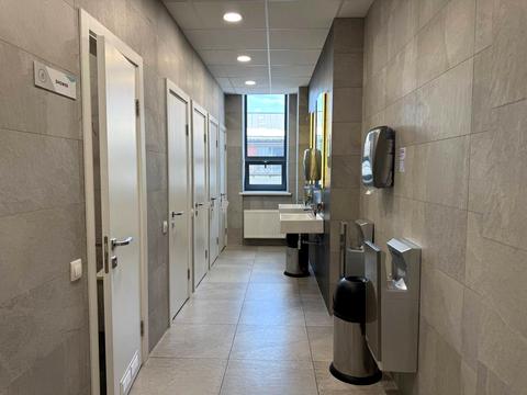 комерційна за адресою Сім'ї Прахових вул. (Гайдара), 52