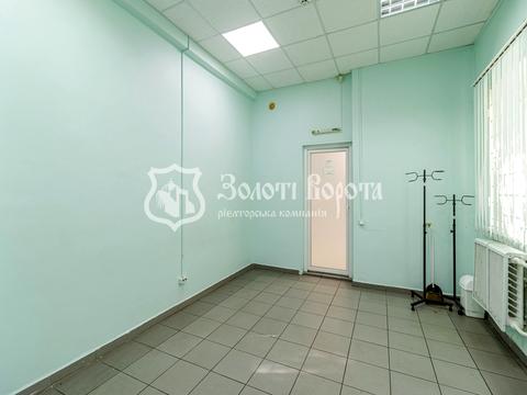 комерційна за адресою Вишгородська вул., 38