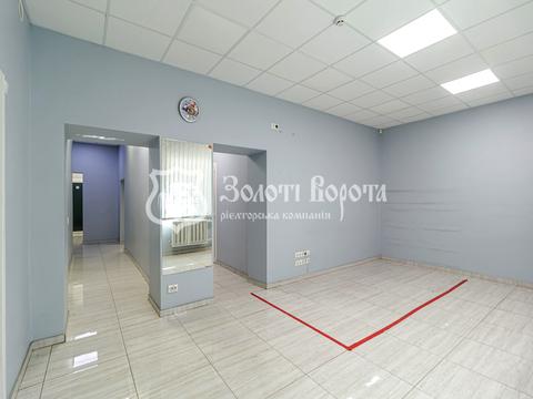 комерційна за адресою Вишгородська вул., 38