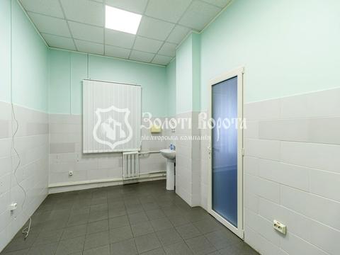 комерційна за адресою Вишгородська вул., 38